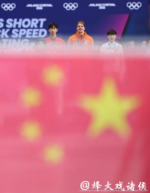 短道速滑综合：孙龙1000米夺银 荷兰队两金一纪录