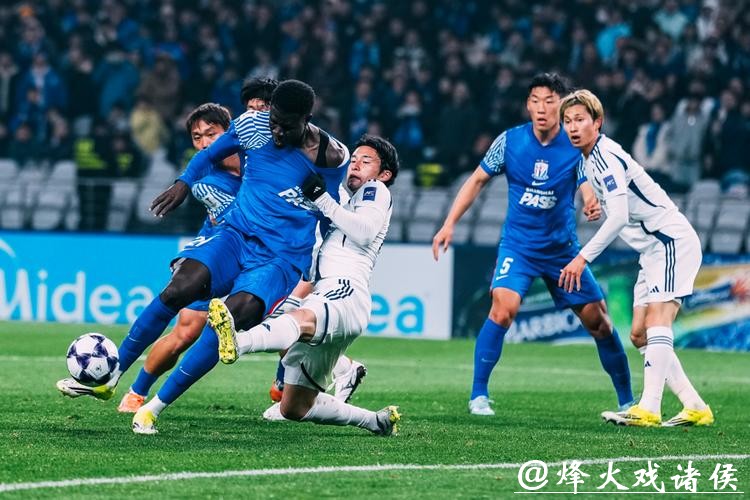 铭记场面 | 申花新援首次亮相,亚冠赛场不敌町田泽维亚 铭记场面 | 申花新援首次亮相,亚冠赛场不敌町田泽维亚